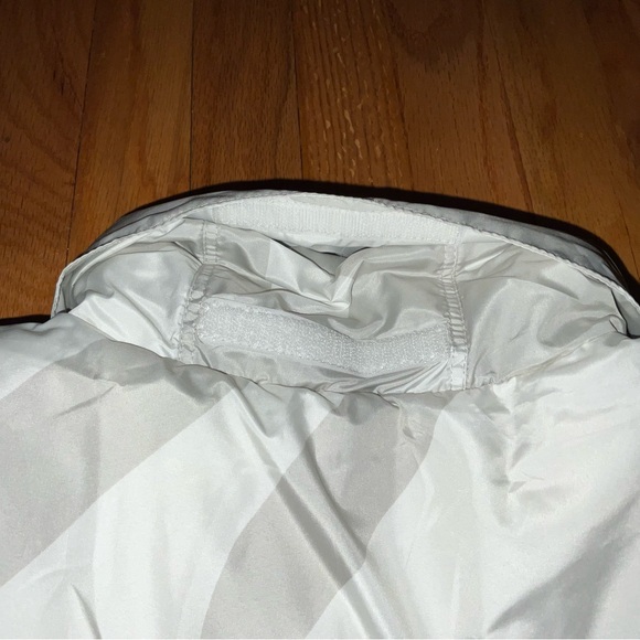 KAWS x The North Face 700 Retro 1996 Nuptse Jacket Puffer Coat Camouflage Patern - Picture 5 of 12